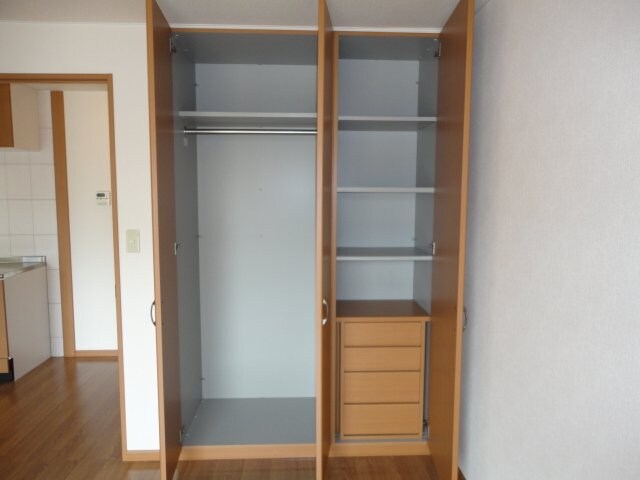 収納(クローゼット)