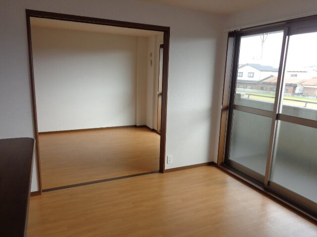 物件内観写真19　(リビング)