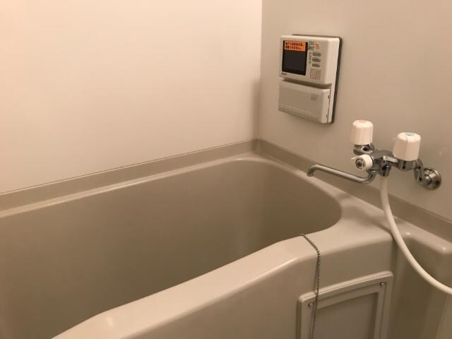 浴室(バス／シャワールーム等)