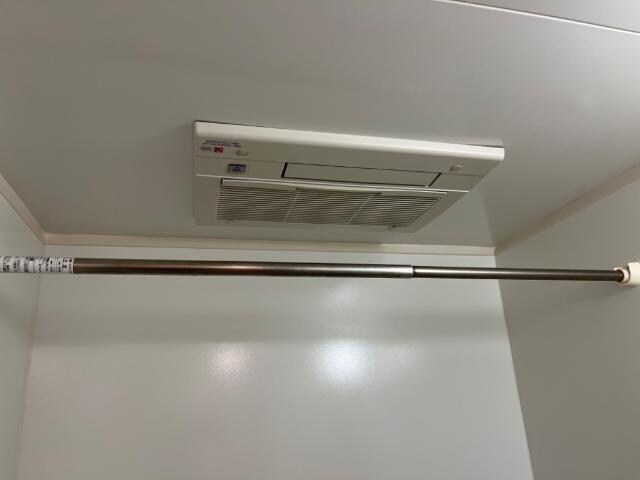 物件内観写真22　(浴室乾燥機)