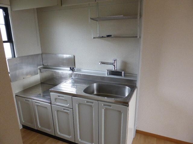 物件内観写真3　(キッチン)