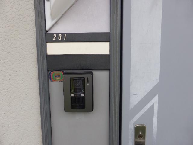 物件内観写真15　(玄関ドア)