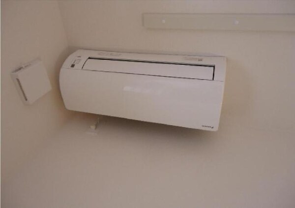 建物設備(エアコン（イメージ）)