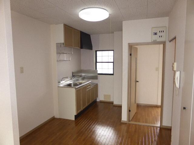 物件内観写真6　(リビング)