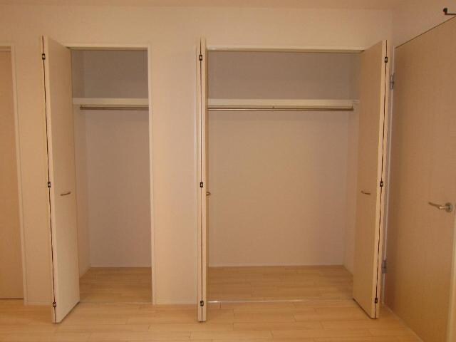 物件内観写真17　(収納)