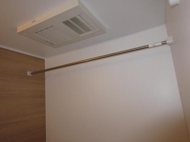 物件内観写真18　(浴室乾燥機)