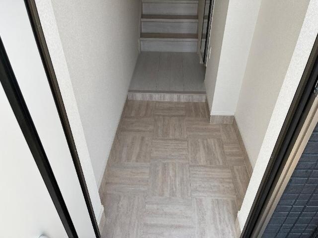 物件内観写真19　(玄関)