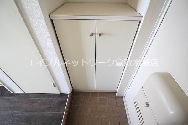 玄関(別号室の写真です)