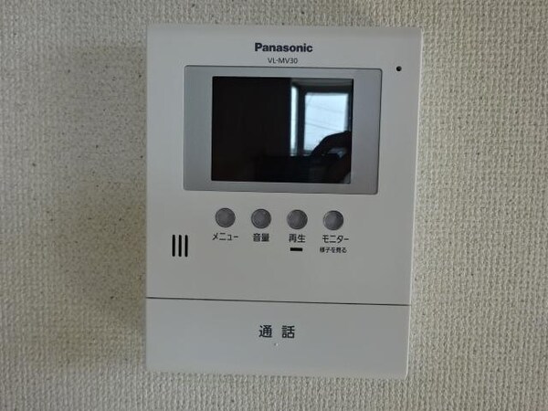 セキュリティ(カメラ付インターホン（イメージ）)