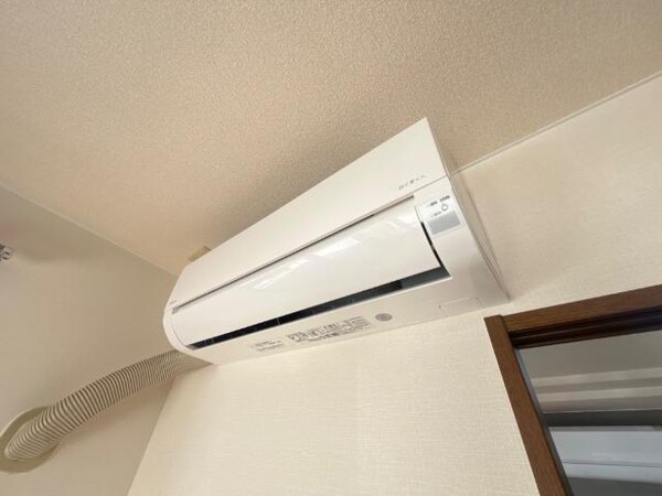 建物設備(エアコン)