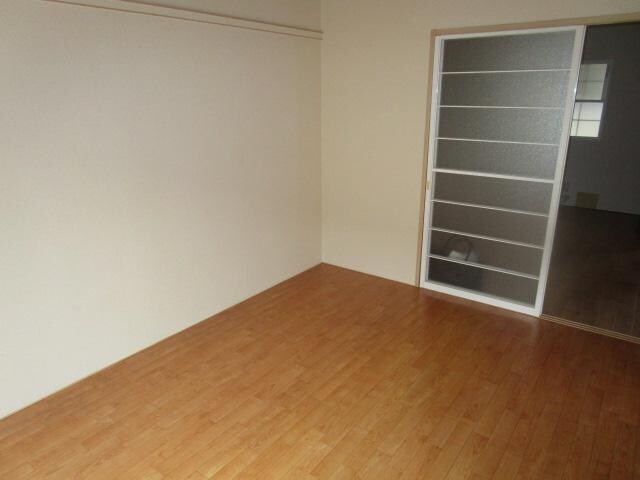 物件内観写真5　(リビング)