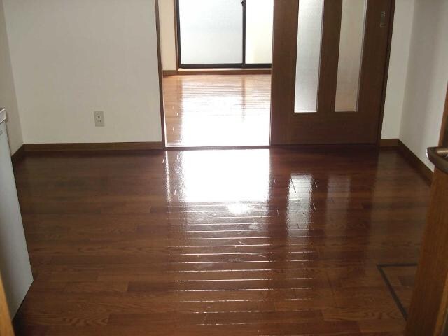 内装他(ダイニング～洋室)