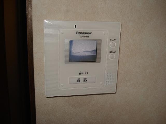 内装他(カメラ付インターホン)