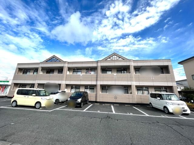 物件外観写真2　(外観写真（昼）)