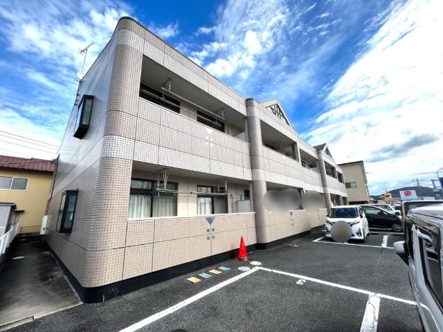 物件外観写真3　(外観写真（昼）)