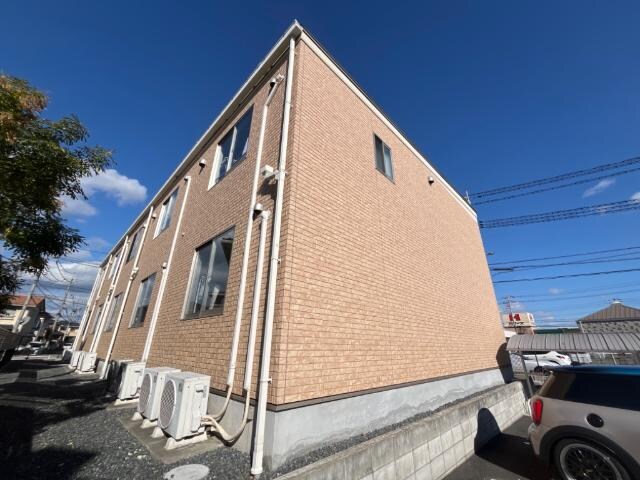 物件外観写真1　(外観写真（昼）)