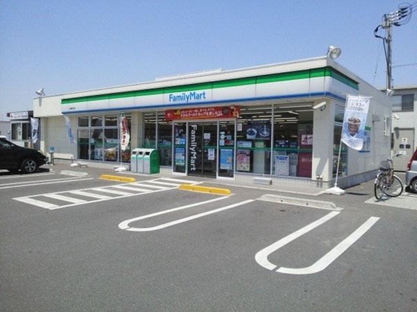 周辺環境(ファミリーマート倉敷笹沖店まで600m)