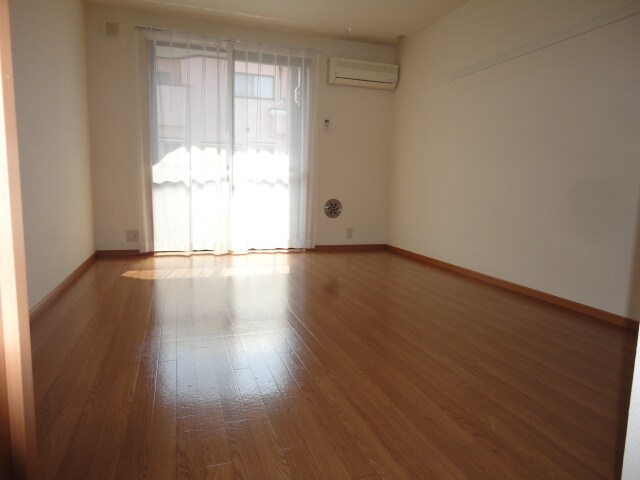 物件内観写真7　(洋室)