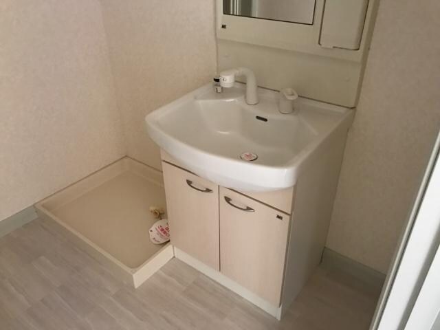 物件内観写真12　(洗髪洗面化粧台)