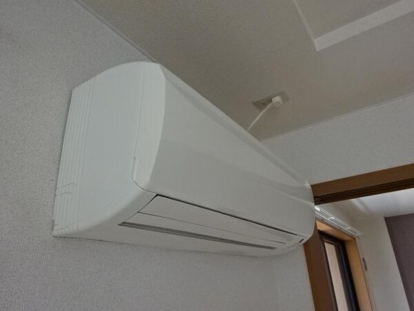 建物設備(エアコン)