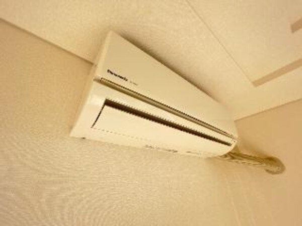 建物設備(エアコン（イメージ）)