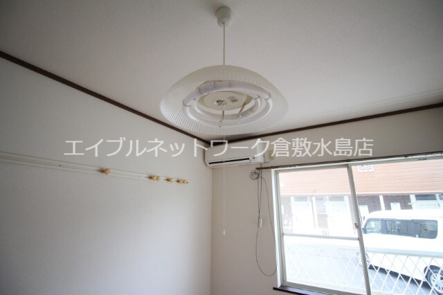 物件内観写真21　(照明器具)