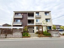 山陽本線（中国） 西阿知駅 3階建 築9年の外観写真