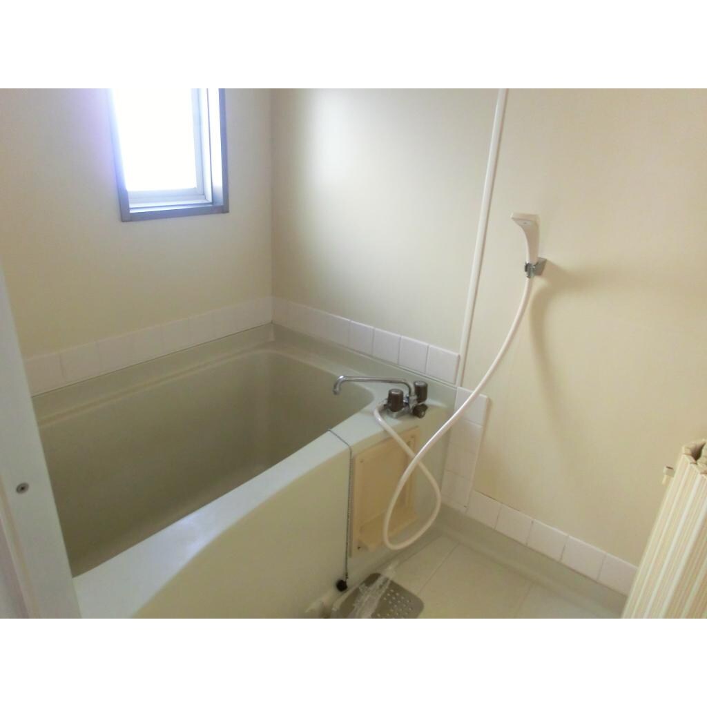 物件内観写真4　(風呂)