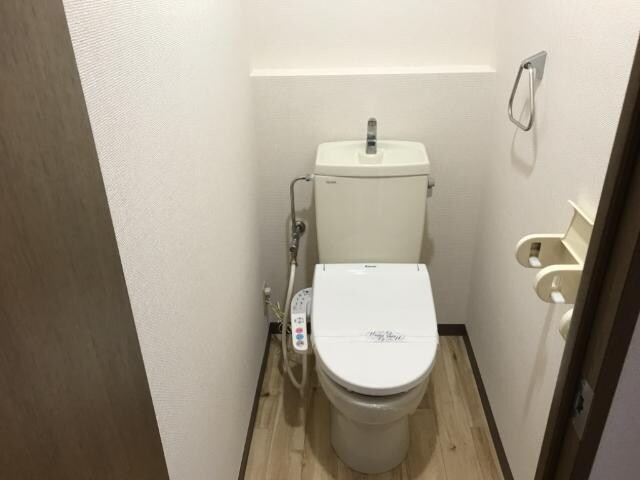 物件内観写真14　(トイレ)