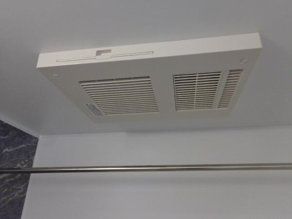 建物設備(浴室乾燥機)