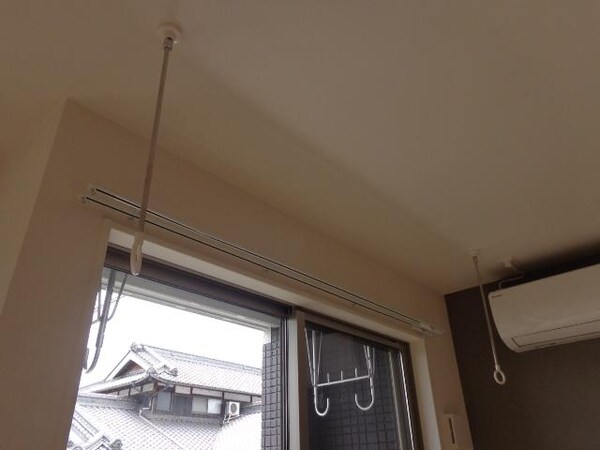 建物設備(室内物干し)