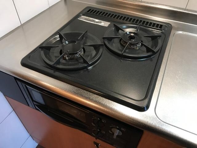 物件内観写真18　(2口ガスコンロ)