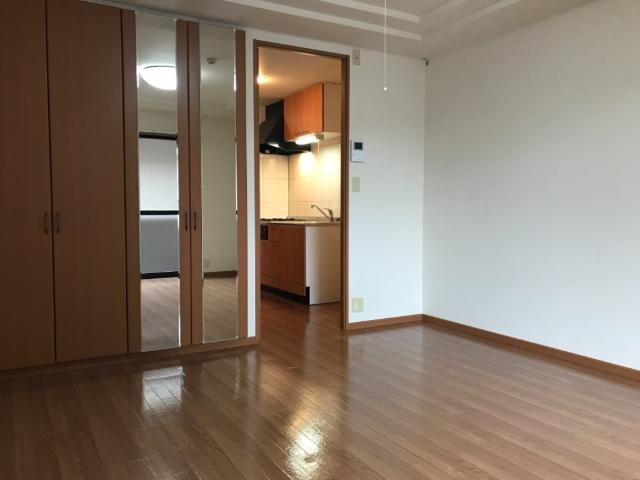 物件内観写真22　(洋室)