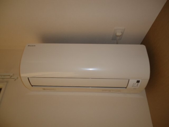 物件内観写真5　(エアコン)