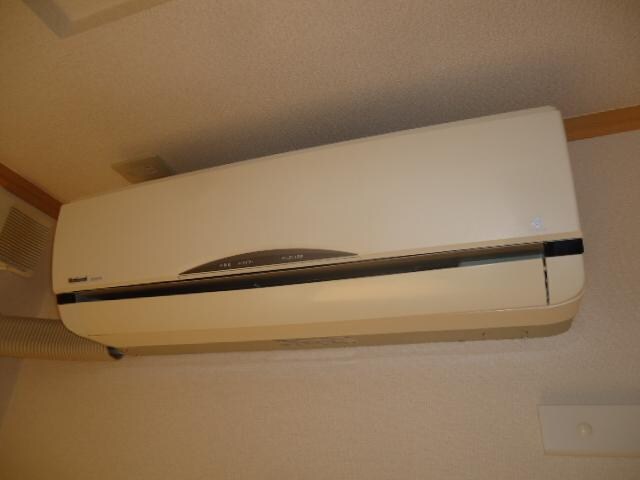 物件内観写真13　(エアコン)
