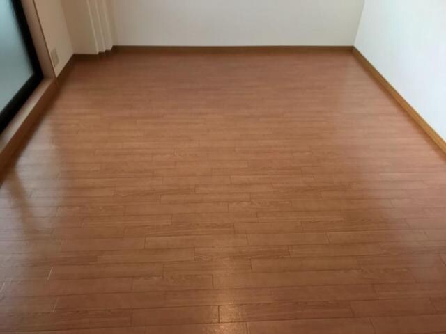 物件内観写真11　(リビング)