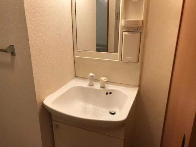 物件内観写真16　(洗面)