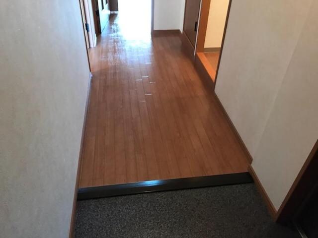 物件内観写真19　(玄関)