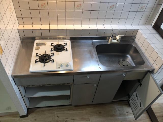 物件内観写真3　(キッチン)