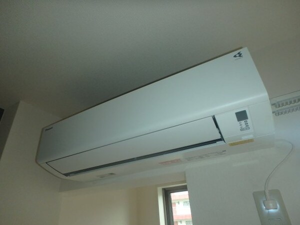 建物設備(松島　クレストウッド　1R+ロフト　エアコン)