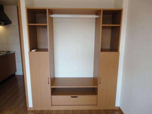 物件内観写真18　(収納)