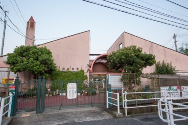周辺環境(三和保育園 1241m)
