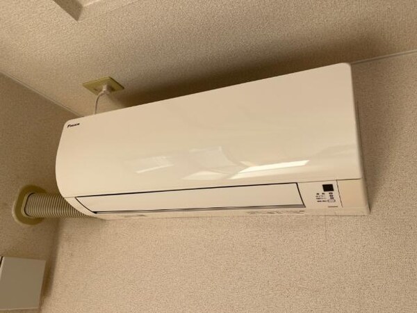 建物設備(エアコン)