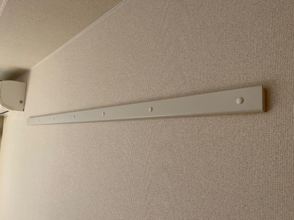 建物設備(ハンガー掛け)