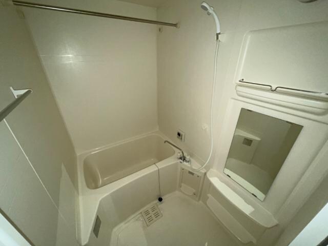 物件内観写真4　(バス／シャワールーム等)