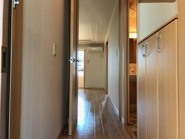 物件内観写真27　(玄関)