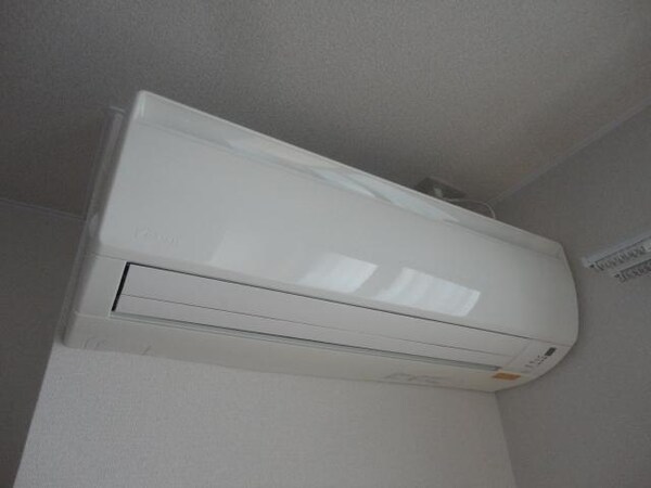 建物設備(エアコン)