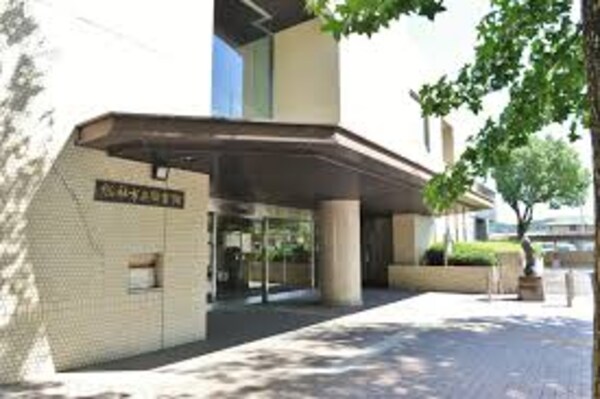 周辺環境(総社市立図書館 787m)
