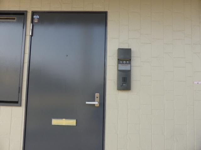 物件内観写真11　(玄関ドア)