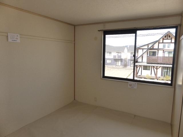 物件内観写真9　(和室)